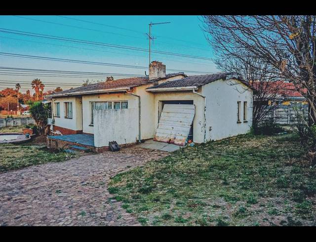 3 BEDROOM HOUSE FOR SALE IN BIRCH ACRES